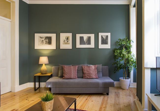 Apartamento em Lisbon - Big Central Avenue up to 17guests by Central Hill Apartamento em Lisbon - Big Central Avenue up to 17guests by Central Hill