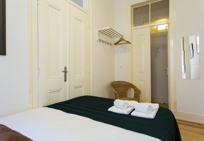 Apartamento em Lisbon - Big Central Avenue up to 17guests by Central Hill Apartamento em Lisbon - Big Central Avenue up to 17guests by Central Hill