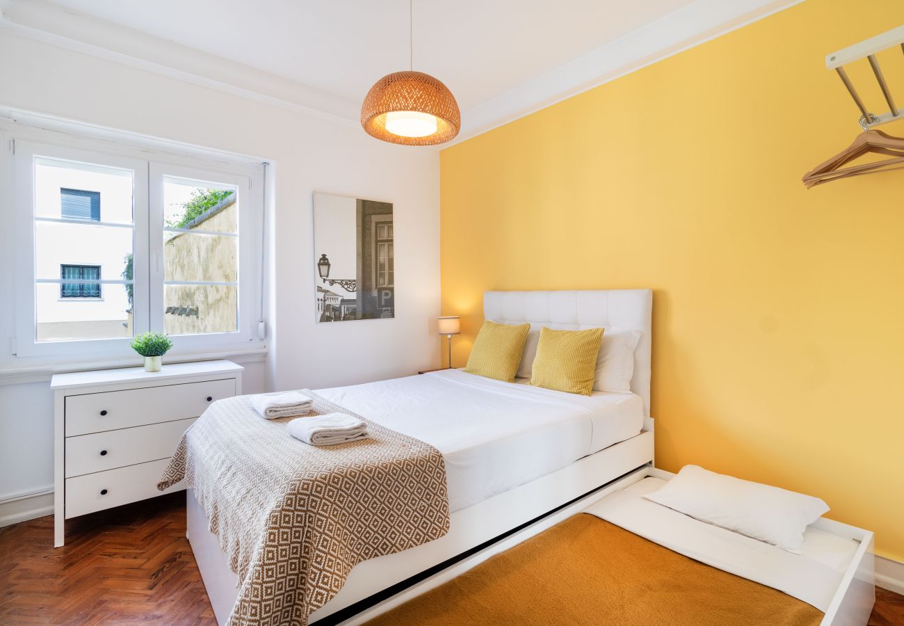 Apartamento em Lisboa - Cozy Downtown Avenue 2D by Central Hill