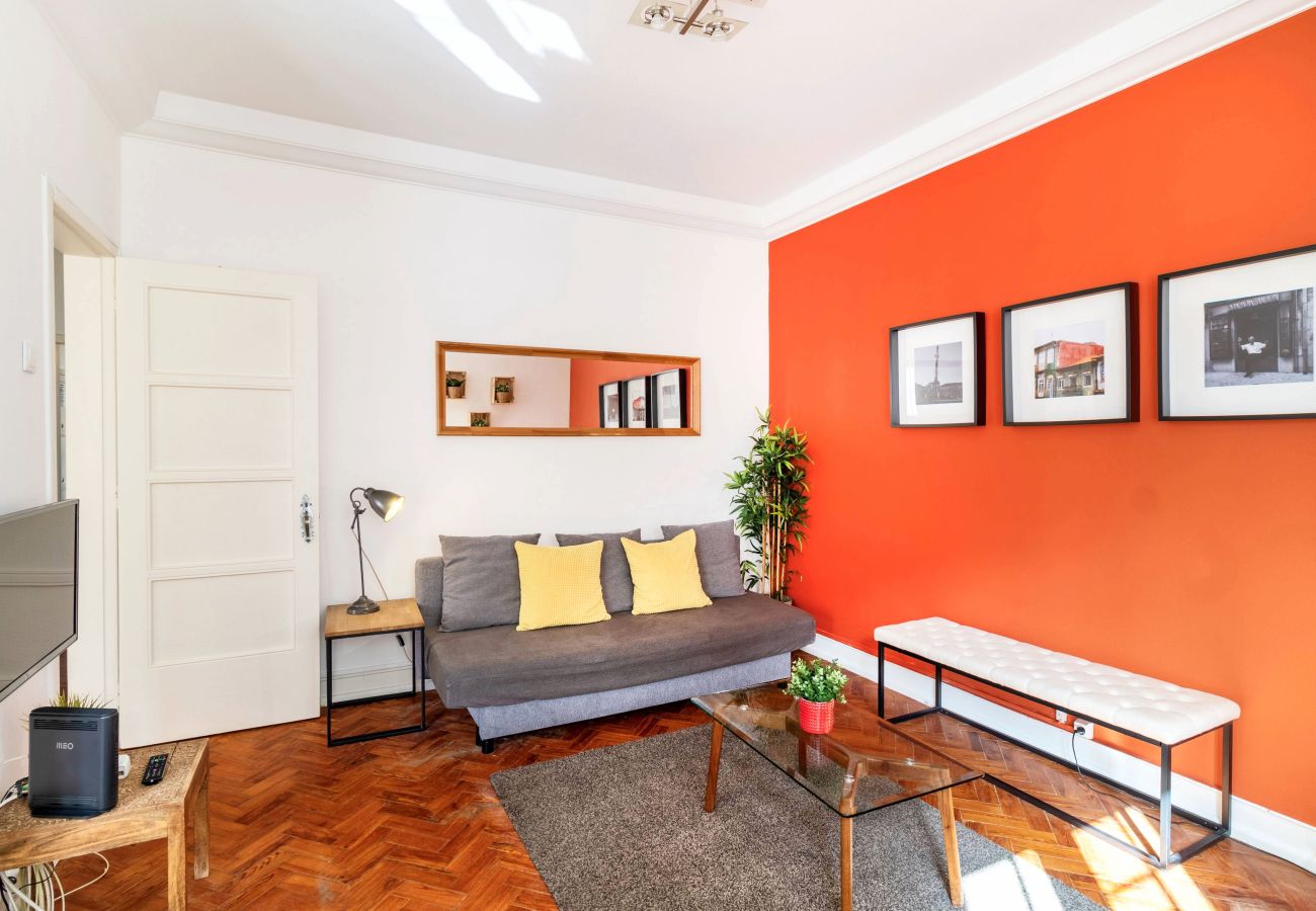 Apartamento em Lisboa - Cozy Downtown Avenue 2D by Central Hill