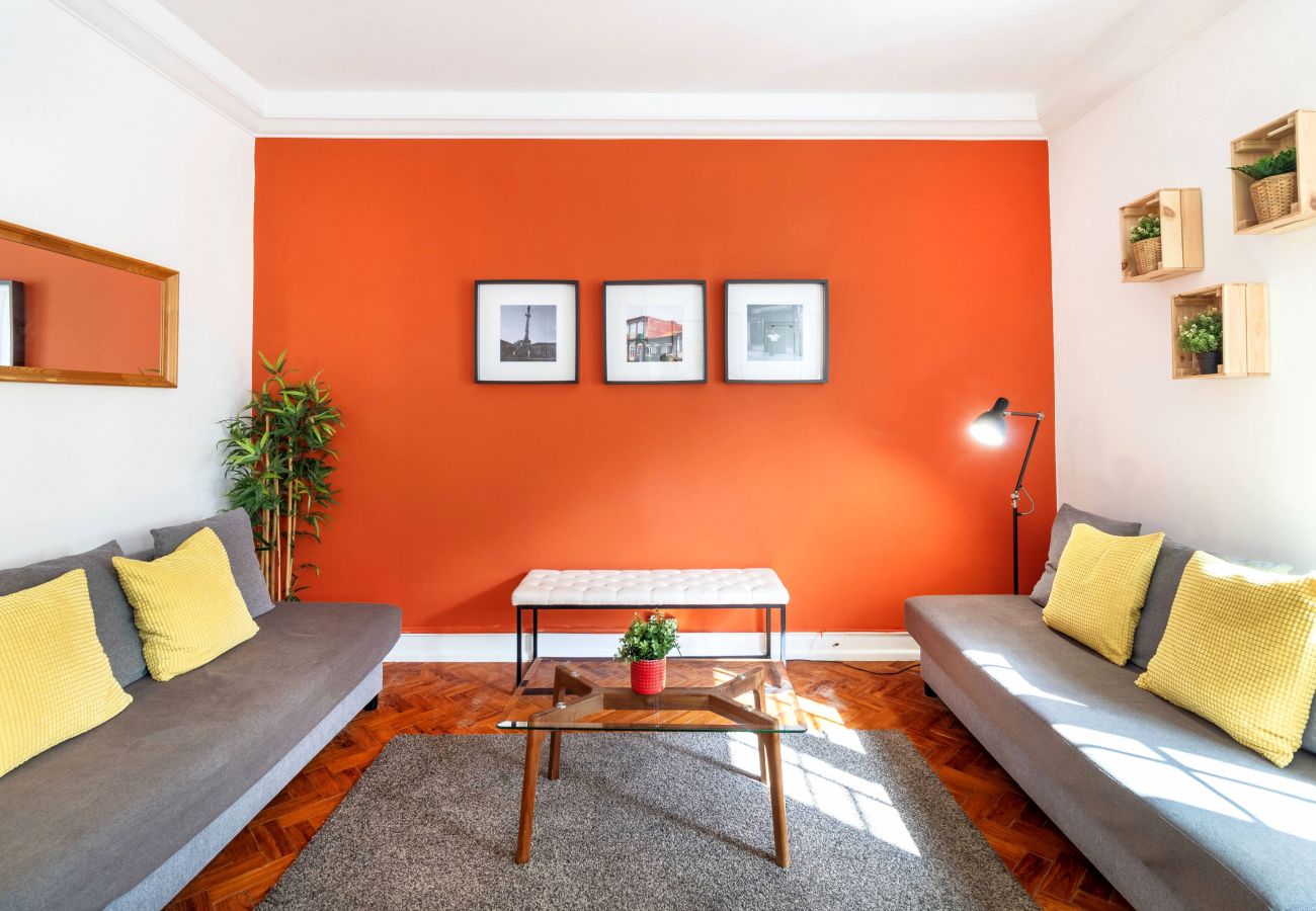 Apartamento em Lisboa - Cozy Downtown Avenue 2D by Central Hill