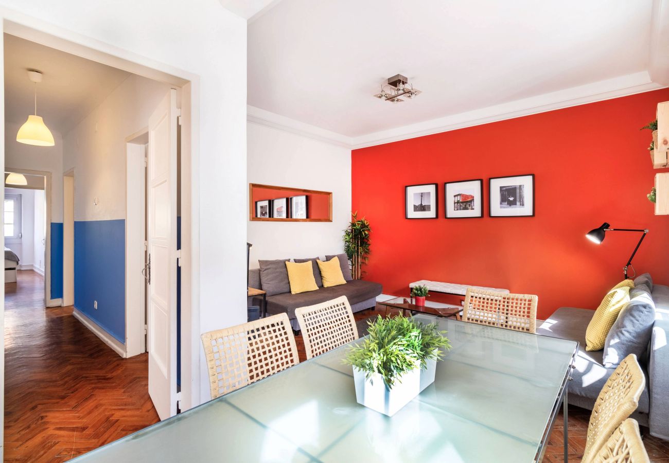 Apartamento em Lisboa - Cozy Downtown Avenue 2D by Central Hill