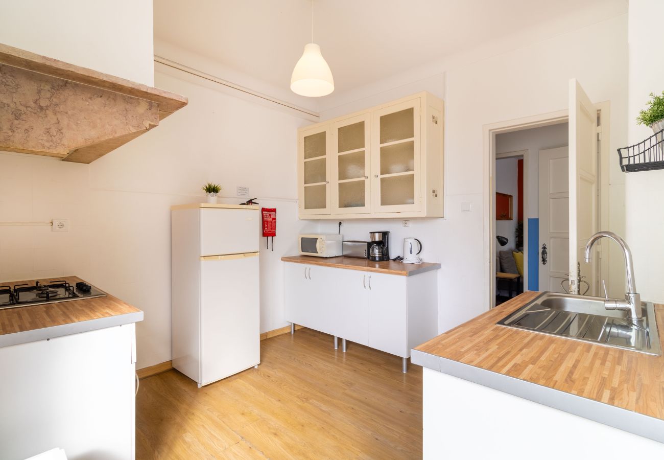 Apartamento em Lisboa - Cozy Downtown Avenue 2D by Central Hill