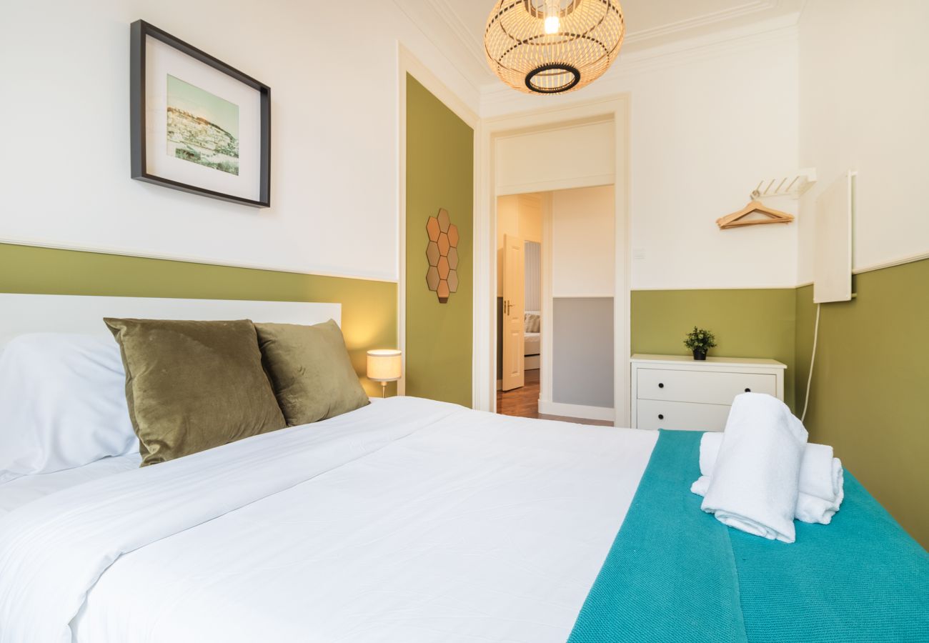Apartamento em Lisboa - Large Bairro Alto 1 up to 22guests by Central Hill
