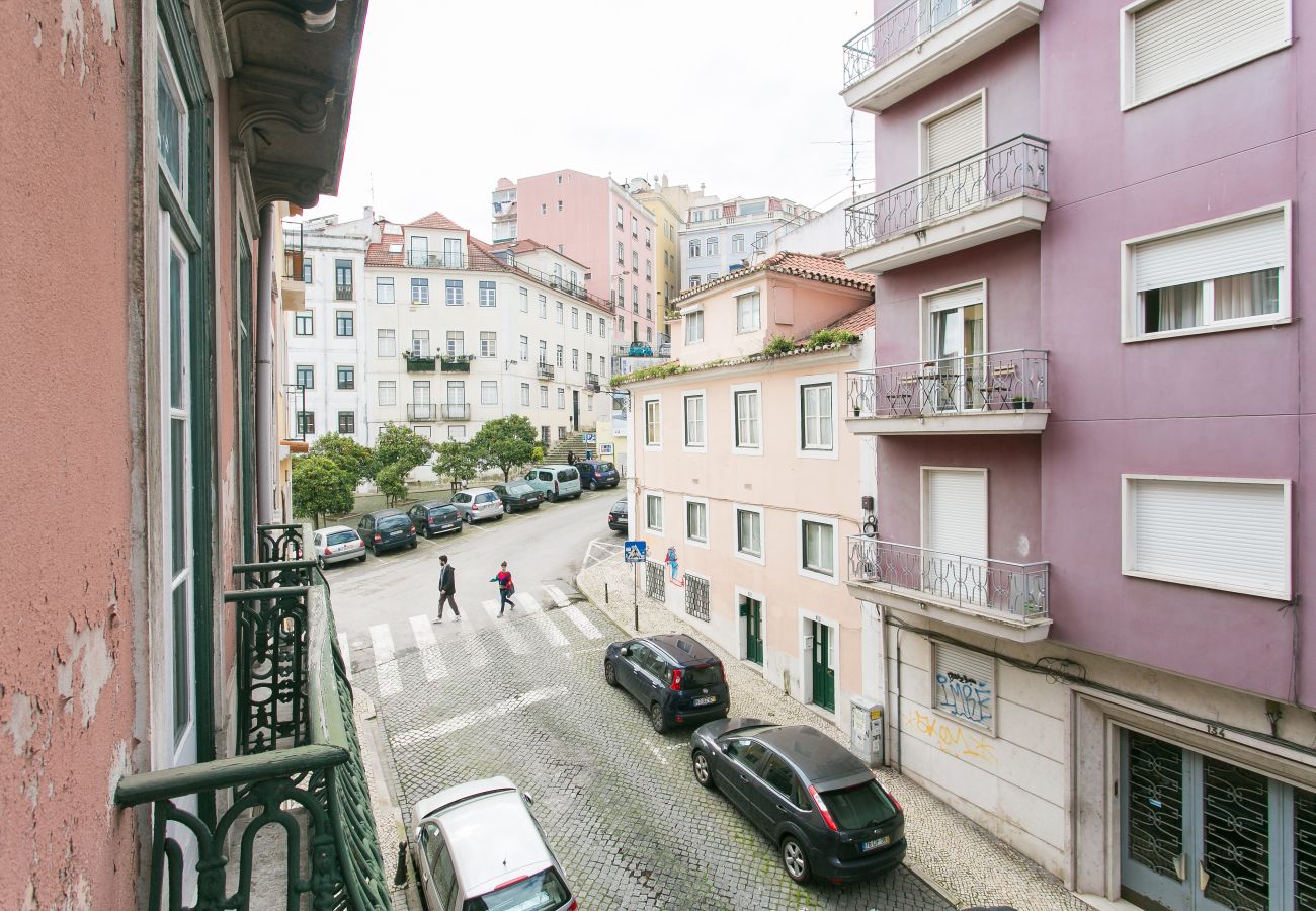 Apartamento em Lisboa - Large Bairro Alto 2 up to 22guests by Central Hill