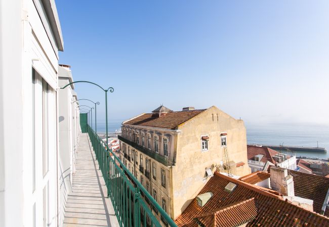 Apartamento em Lisbon - Downtown Alfama River View by Central Hill Apartamento em Lisbon - Downtown Alfama River View by Central Hill