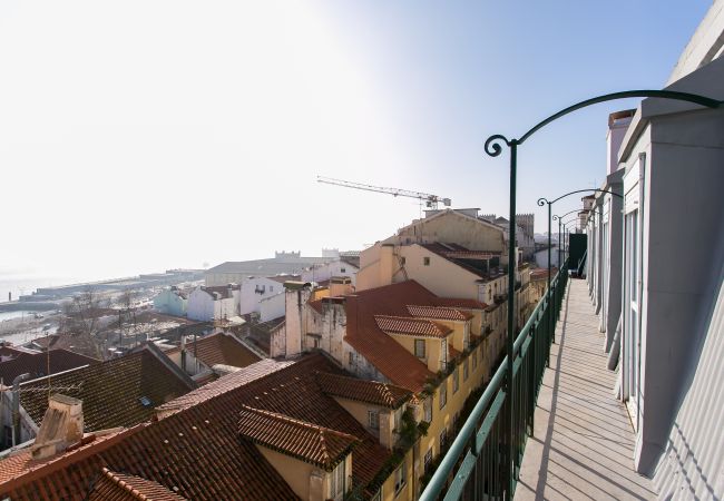 Apartamento em Lisbon - Downtown Alfama River View by Central Hill Apartamento em Lisbon - Downtown Alfama River View by Central Hill