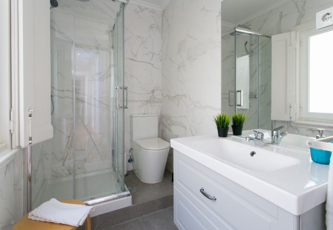 Apartamento em Lisbon - Downtown Alfama River View by Central Hill Apartamento em Lisbon - Downtown Alfama River View by Central Hill