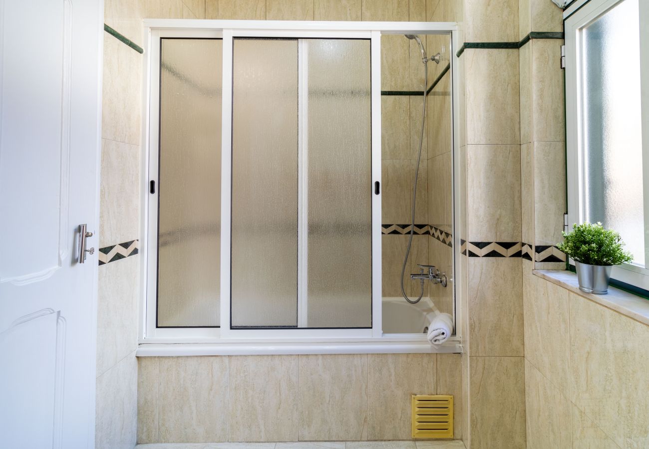 Apartamento em Lisboa - [NEW] Downtown Avenue 0E by Central Hill