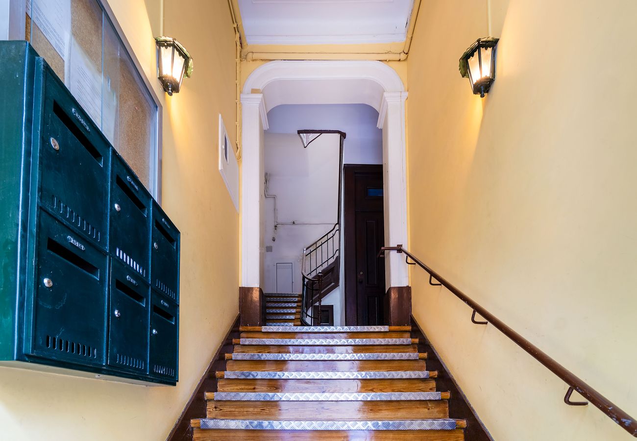 Apartamento em Lisboa - [NEW] Downtown Avenue 0E by Central Hill