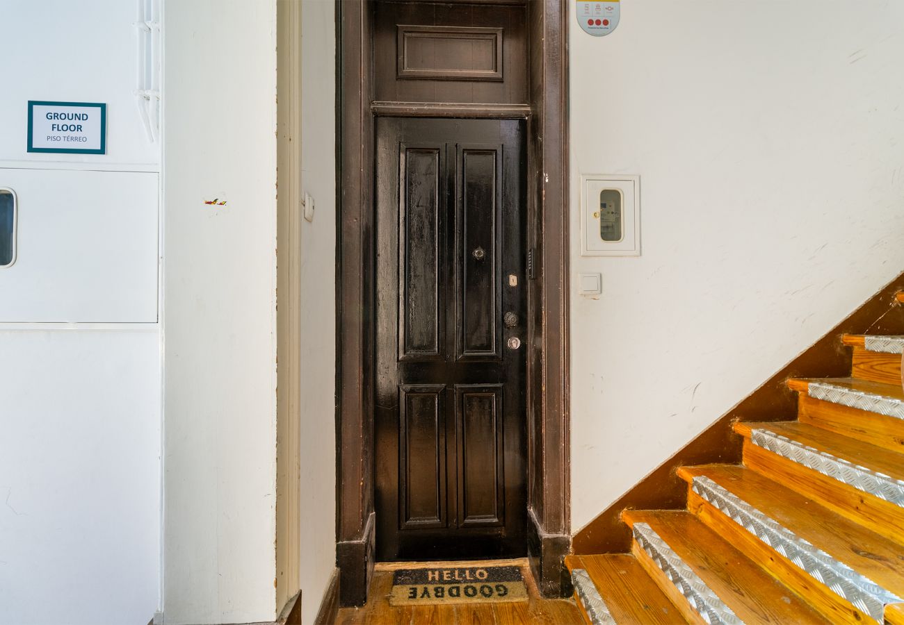 Apartamento em Lisboa - [NEW] Downtown Avenue 0E by Central Hill