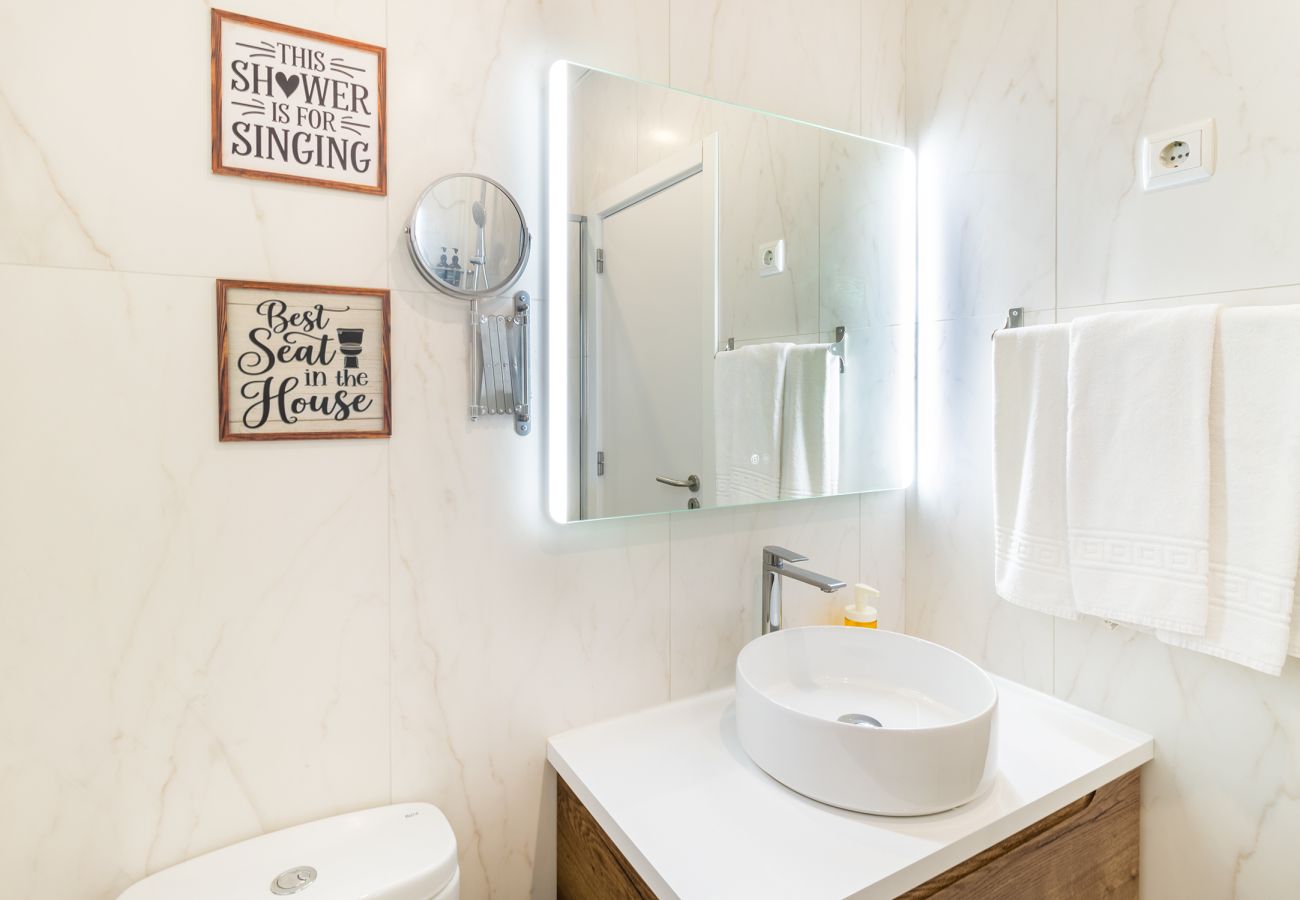 Apartamento em Lisboa - [NEW] Downtown Avenue 0E by Central Hill