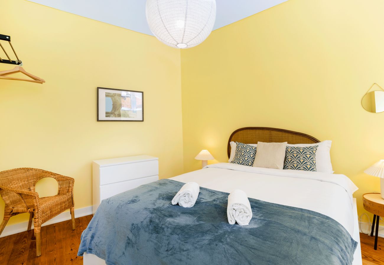 Apartment in Lisbon - [NEW] Large Bairro Alto 0D up to 18guests by Central Hill
