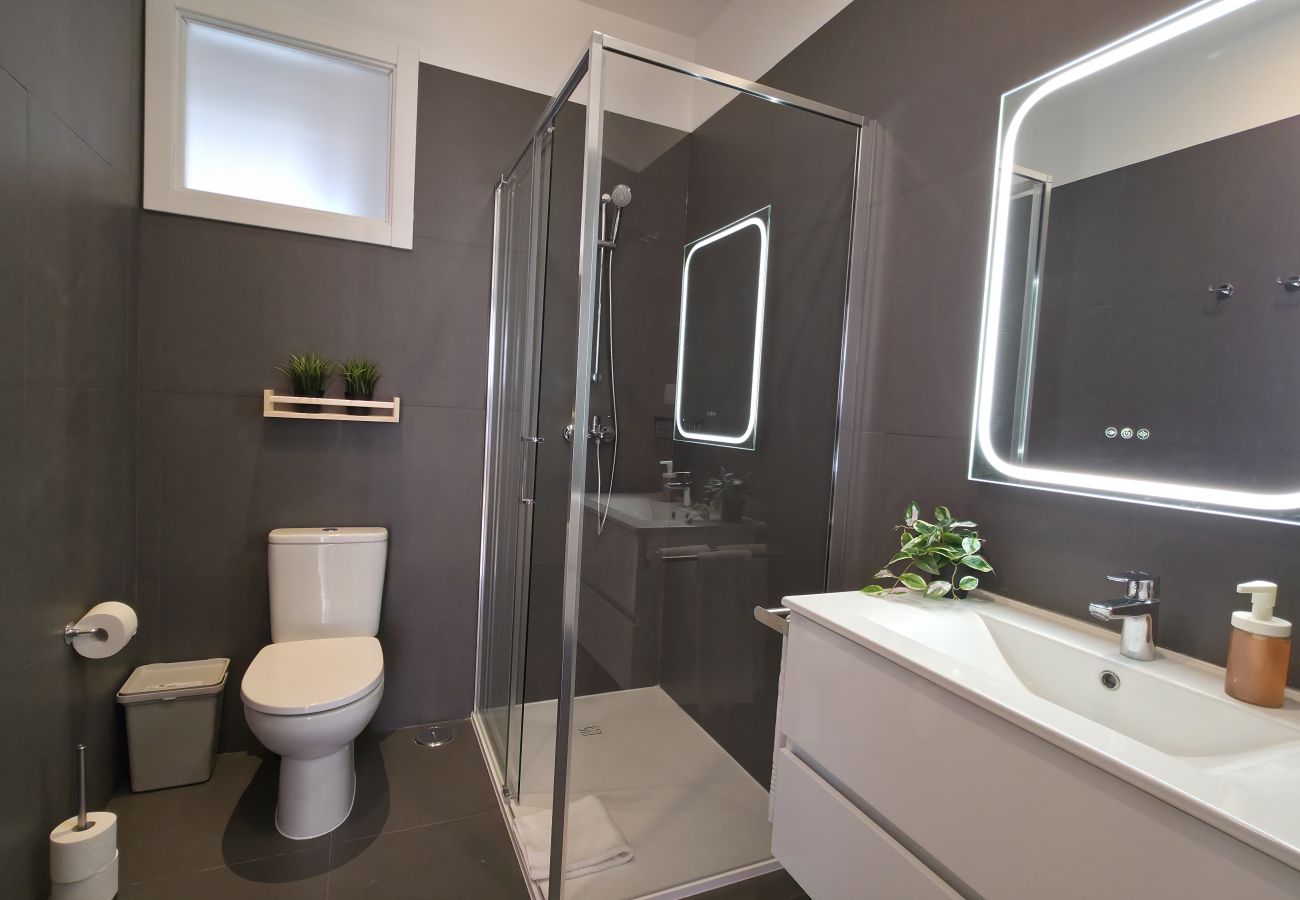 Apartment in Lisbon - [NEW] Bairro Alto View 4E up to 25guests by Central Hill