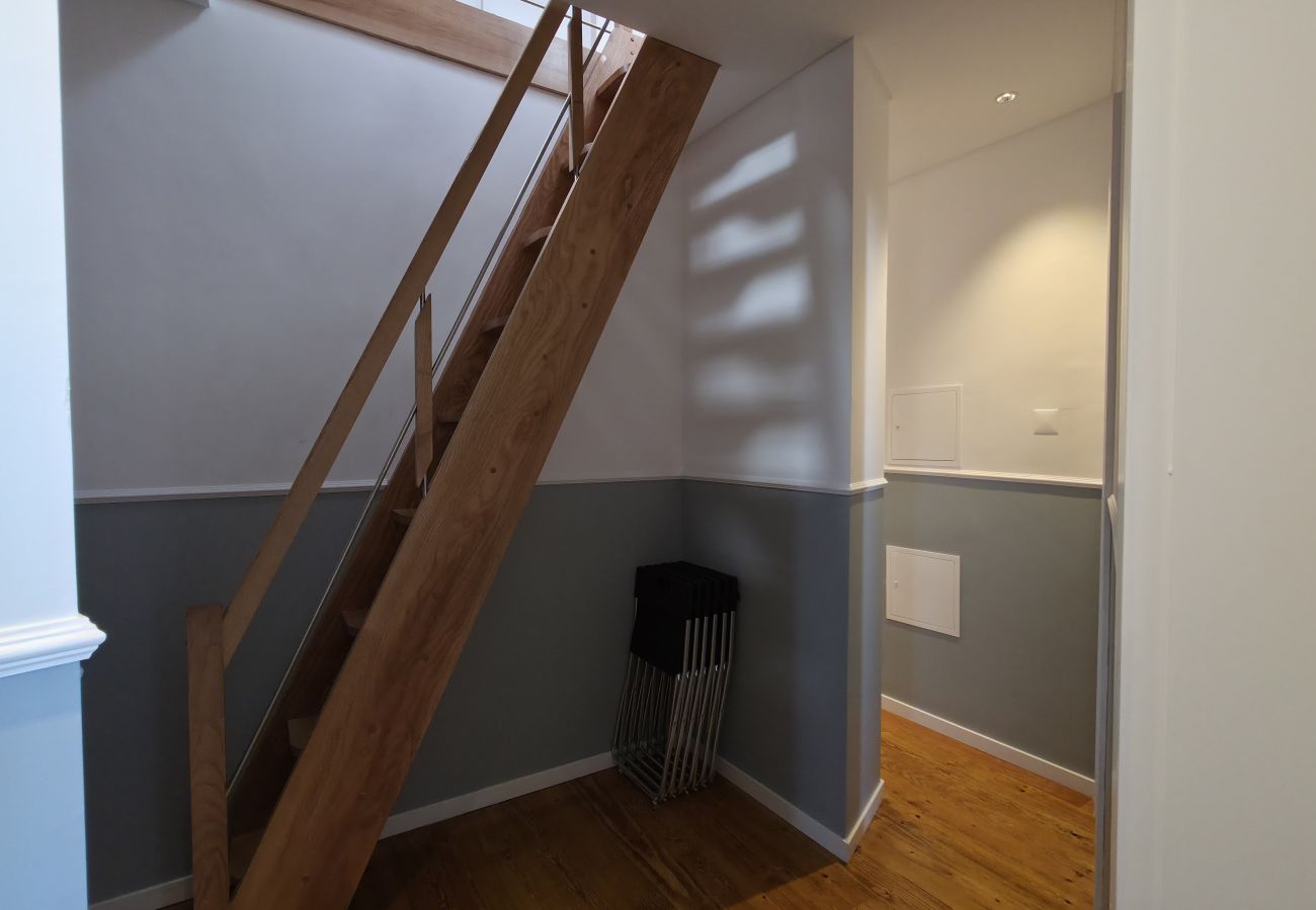 Apartment in Lisbon - [NEW] Bairro Alto View 4E up to 25guests by Central Hill