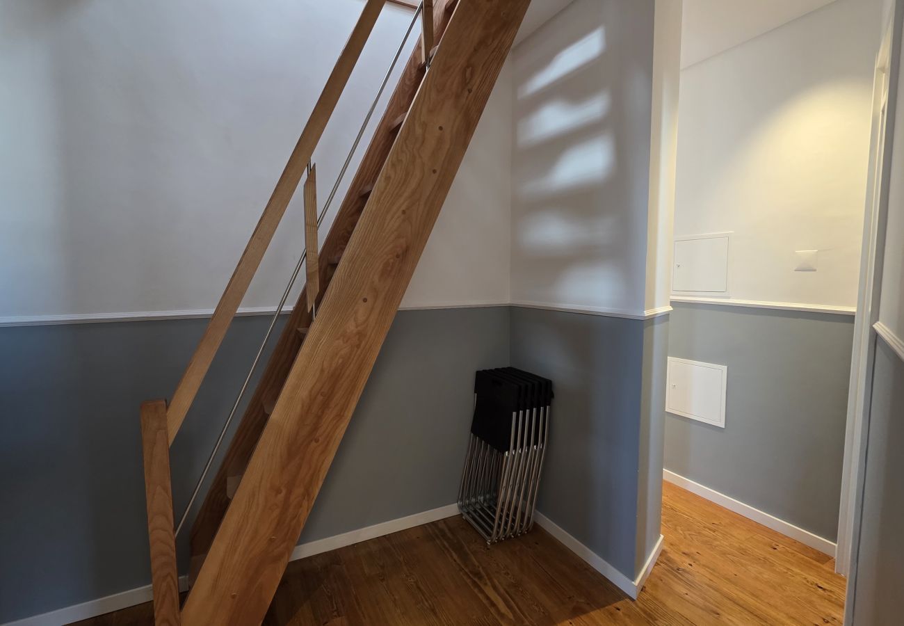 Apartment in Lisbon - [NEW] Bairro Alto View 4E up to 25guests by Central Hill