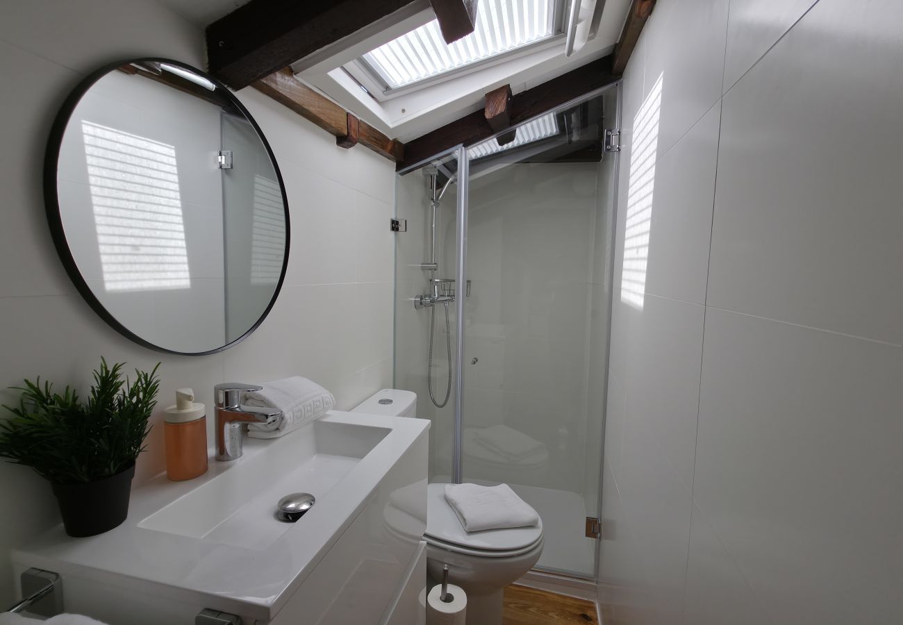 Apartment in Lisbon - [NEW] Bairro Alto View 4E up to 25guests by Central Hill