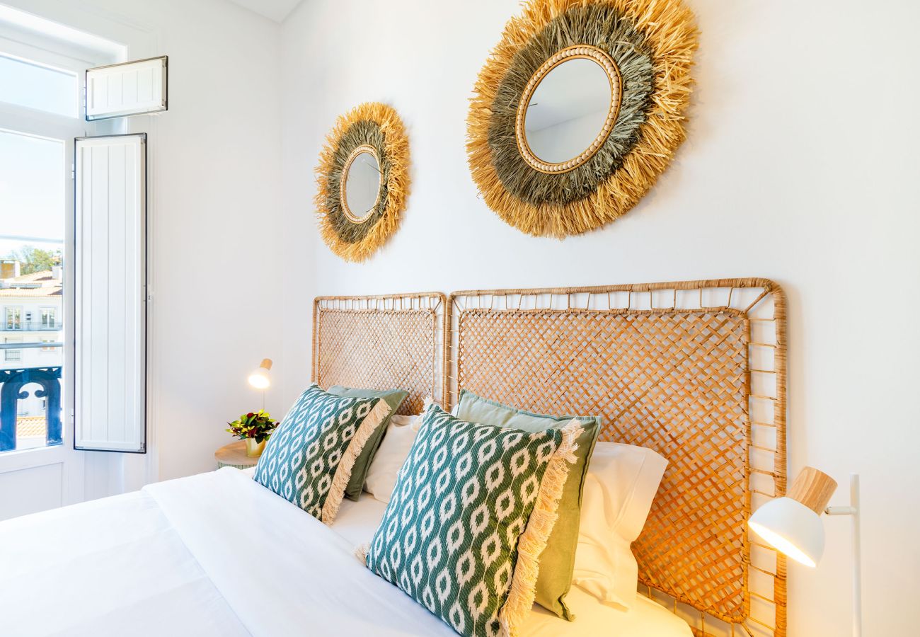 Apartment in Lisbon - [NEW] Bairro Alto View 4E up to 25guests by Central Hill