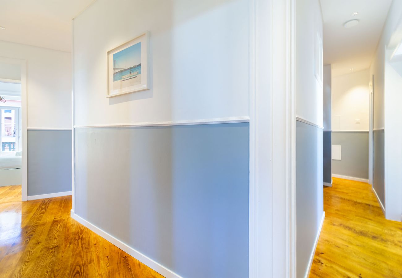 Apartment in Lisbon - [NEW] Bairro Alto View 4E up to 25guests by Central Hill