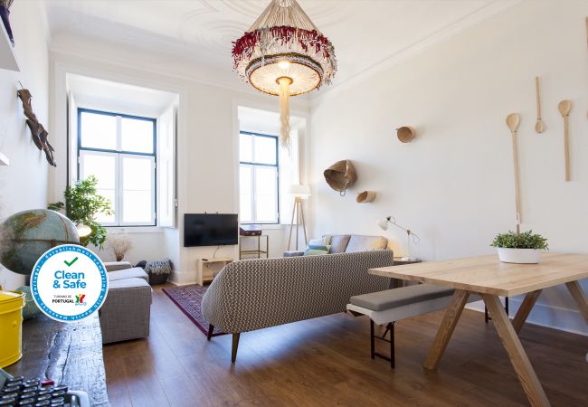 Apartment in Lisbon - Big Bairro Alto 2E up to 27 guests by Central Hill