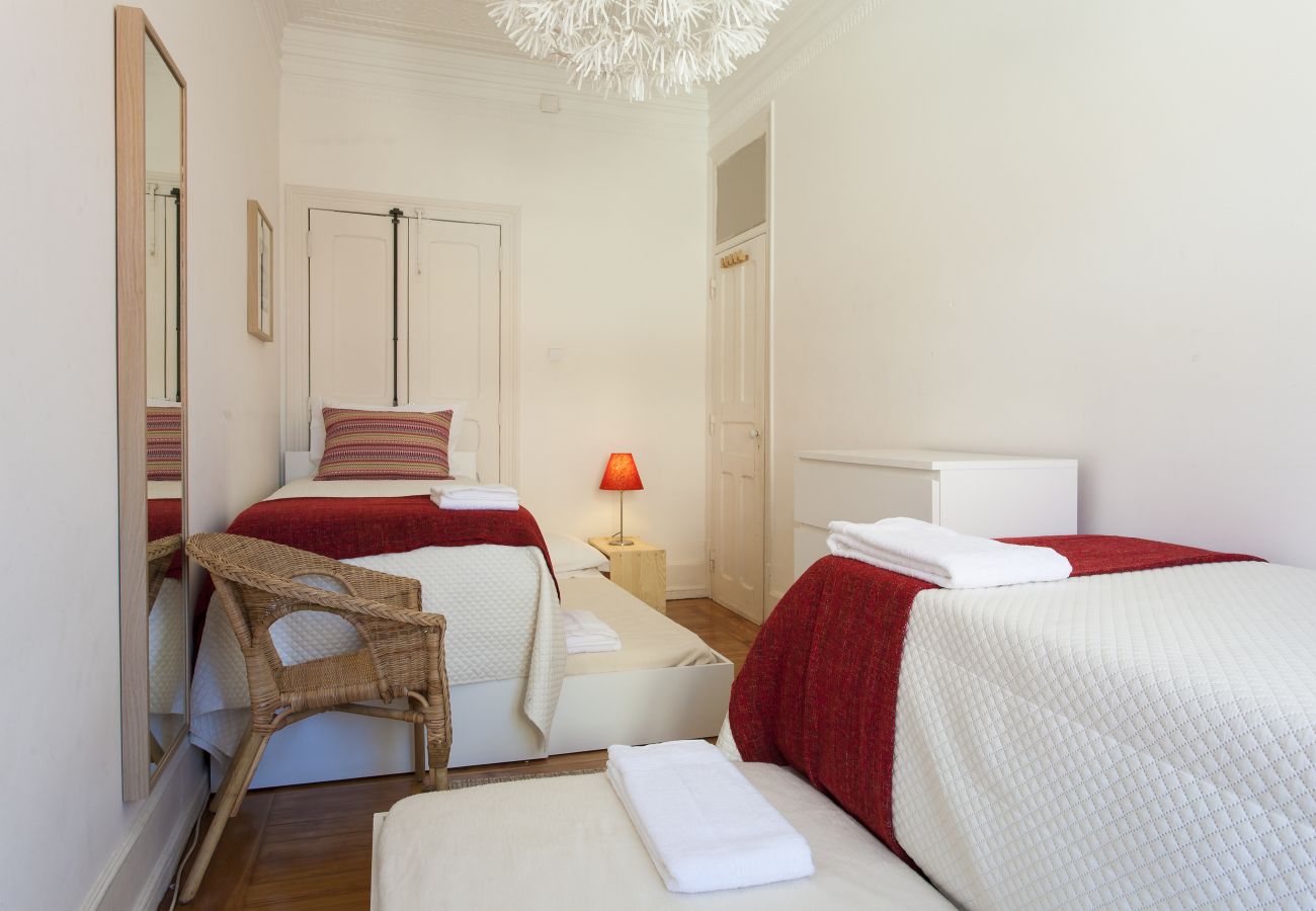 Apartment in Lisbon - Big Central Flat 3E up to 16guests by Central Hill