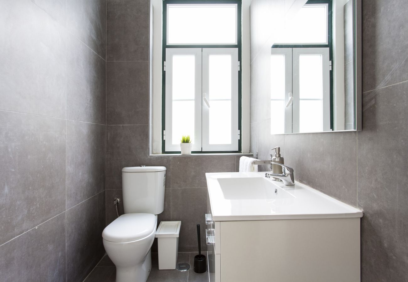 Apartment in Lisbon - Big Central Flat 3E by Central Hill