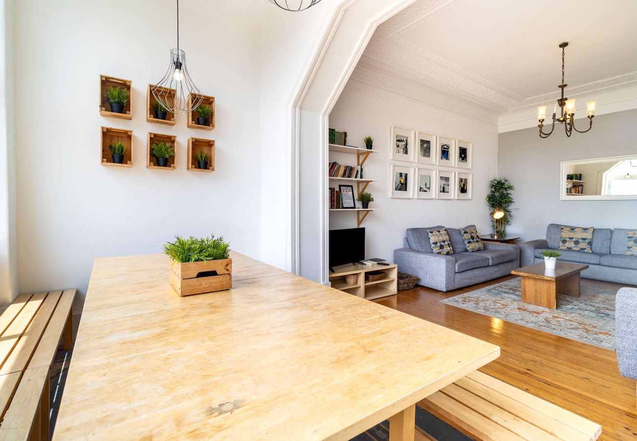 Apartment in Lisbon - Big Central Flat 3E up to 16guests by Central Hill