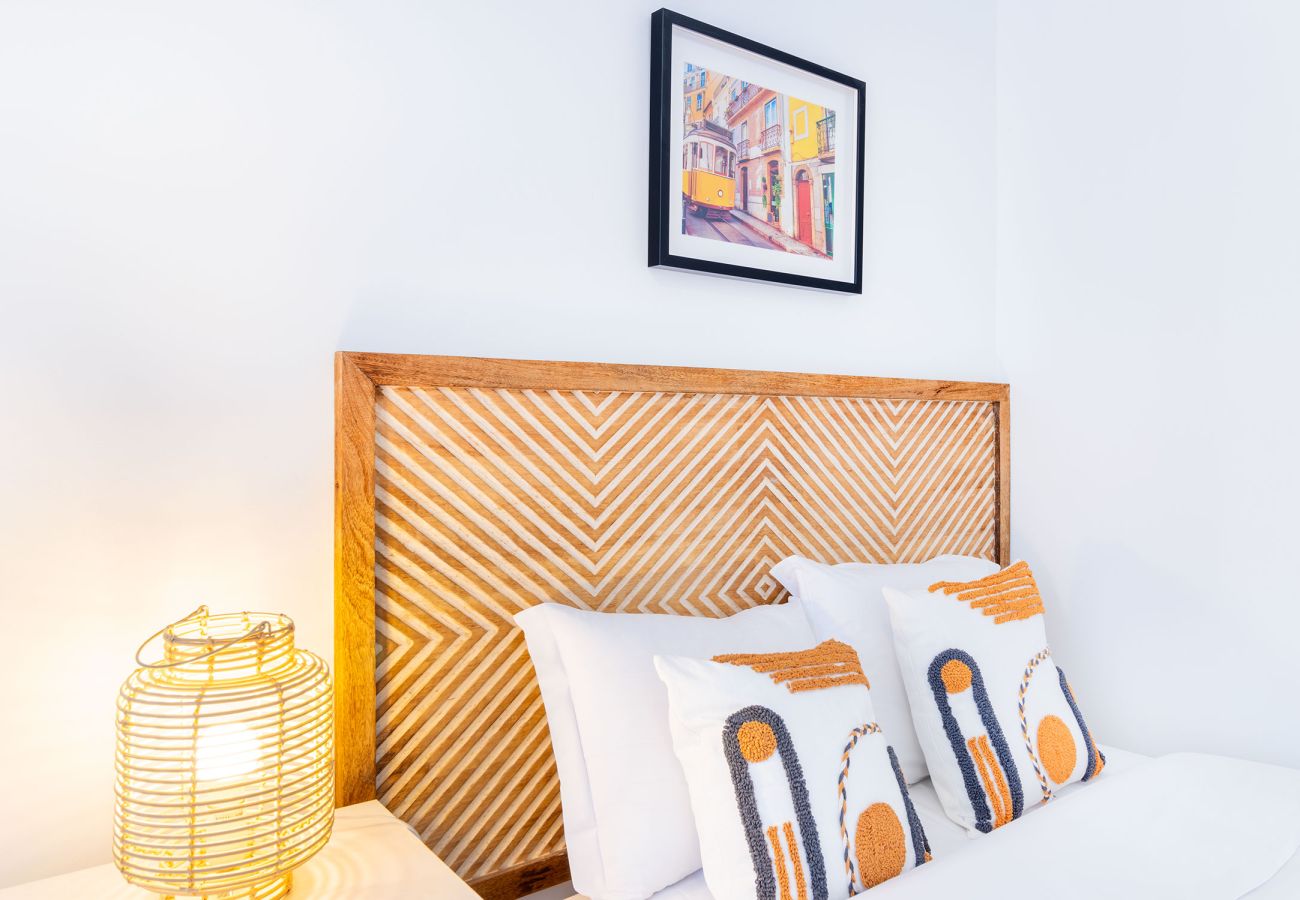 Apartment in Lisbon - [NEW] Bairro Alto View 3E up to 21guests by Central Hill