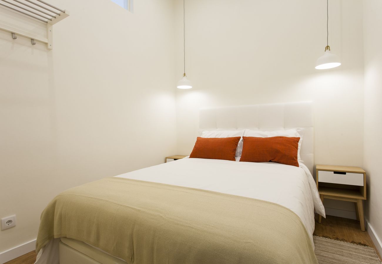 Apartment in Lisbon - Central Downtown 1D up to 17guests by Central Hill