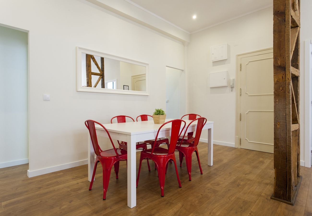 Apartment in Lisbon - Central Downtown 3D up to 17guests by Central Hill