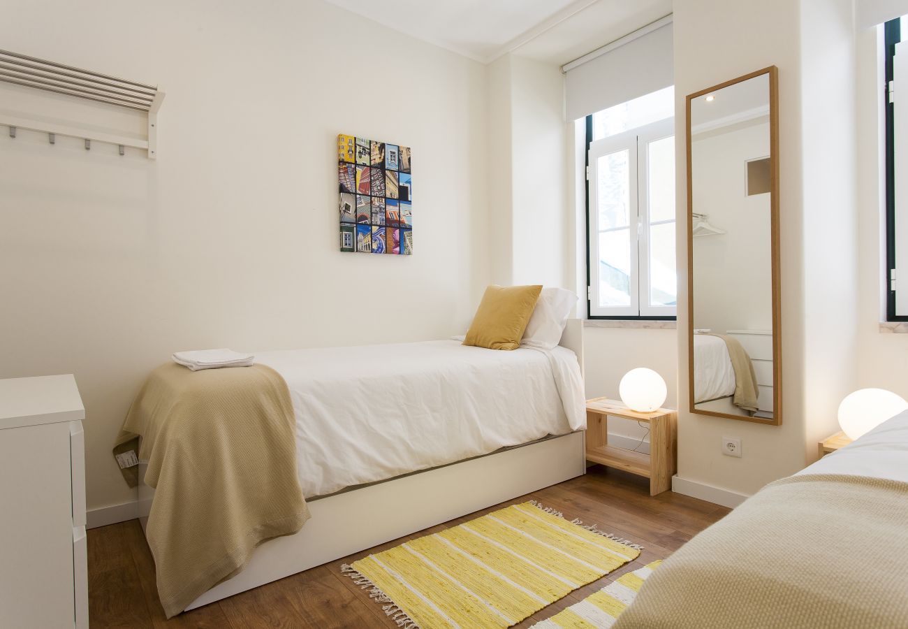 Apartment in Lisbon - Central Downtown 3D up to 17guests by Central Hill