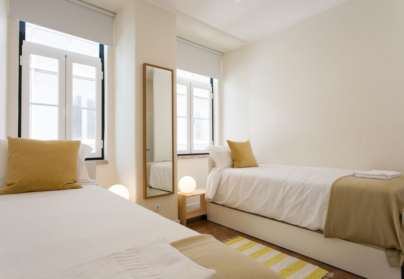Apartment in Lisbon - Central Downtown 3D up to 17guests by Central Hill