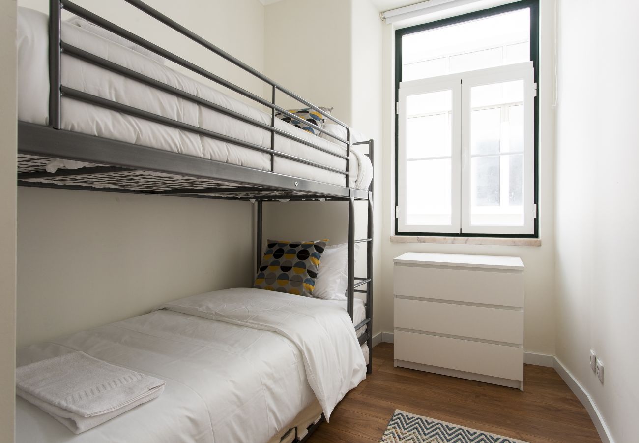 Apartment in Lisbon - Central Downtown 3D up to 17guests by Central Hill