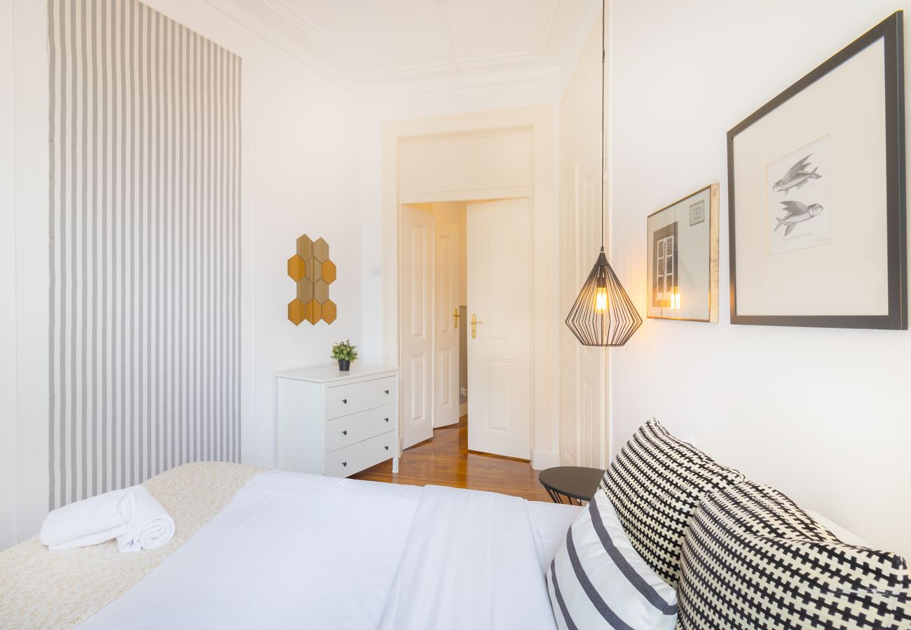 Apartment in Lisbon - Large Bairro Alto 1 up to 22guests by Central Hill