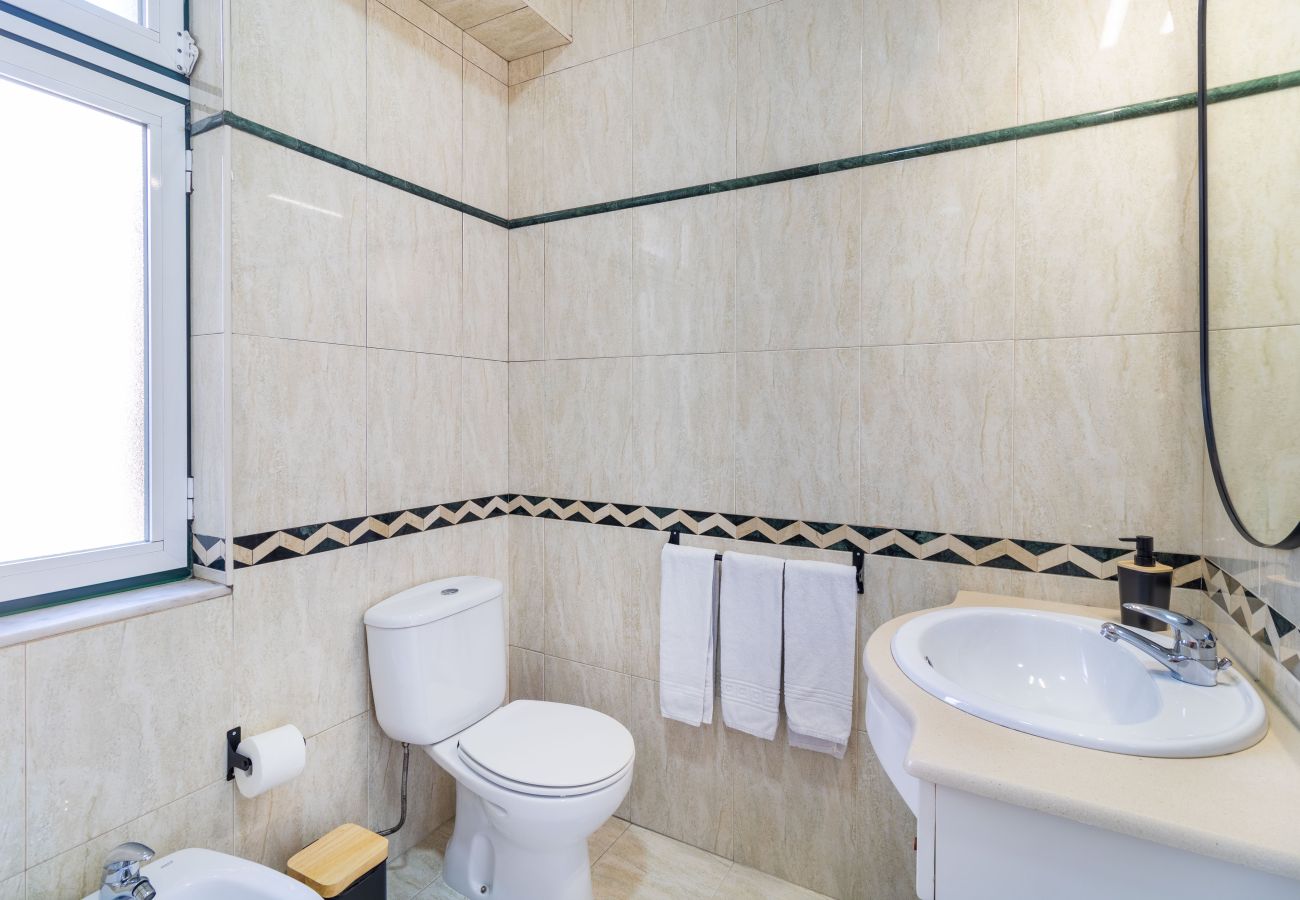 Apartment in Lisbon - [NEW] Downtown Avenue 0E by Central Hill