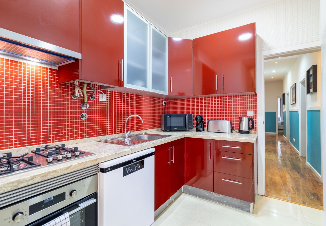 Apartment in Lisbon - [NEW] Downtown Avenue 0E by Central Hill