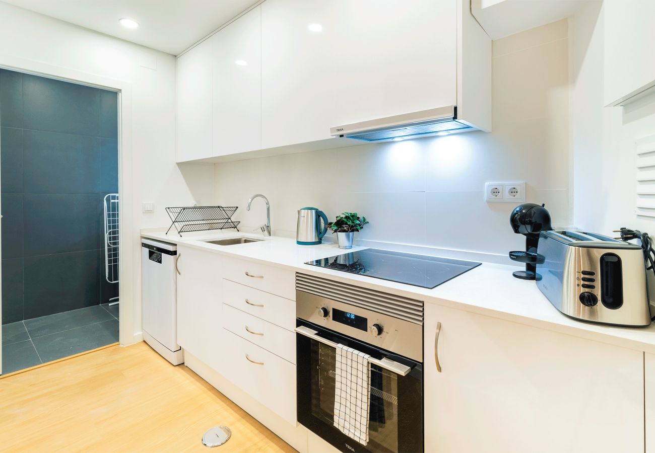 Apartment in Lisbon - [NEW] Cozy Bairro Alto by Central Hill