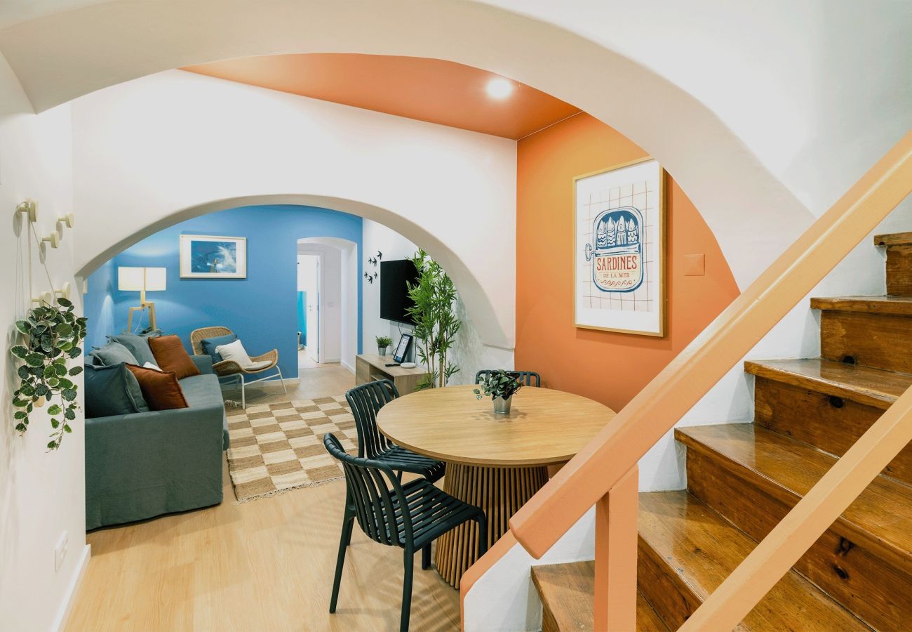 Apartment in Lisbon - [NEW] Cozy Bairro Alto by Central Hill