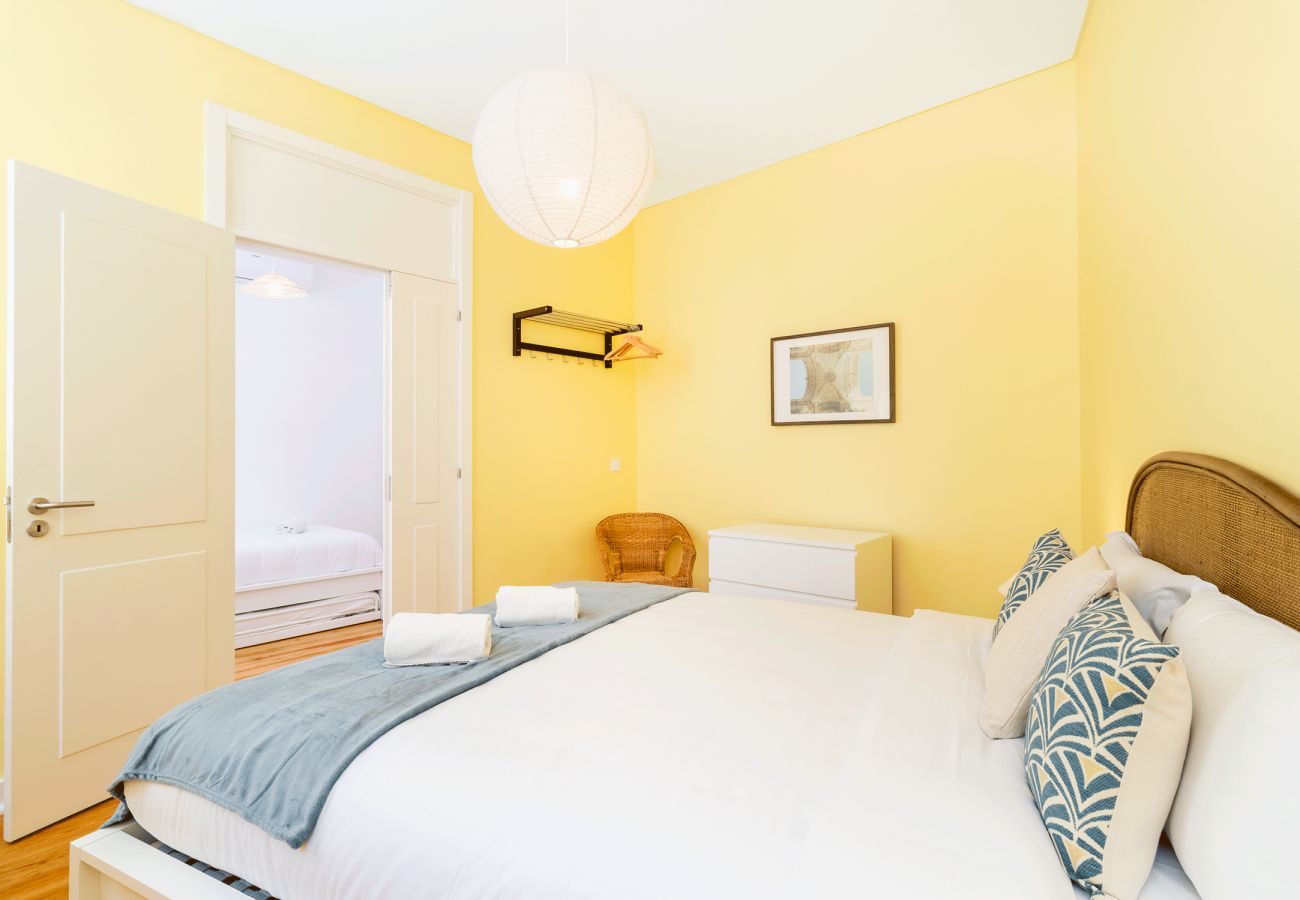Apartamento en Lisboa ciudad - [NEW] Large Bairro Alto 0D up to 18guests by Central Hill