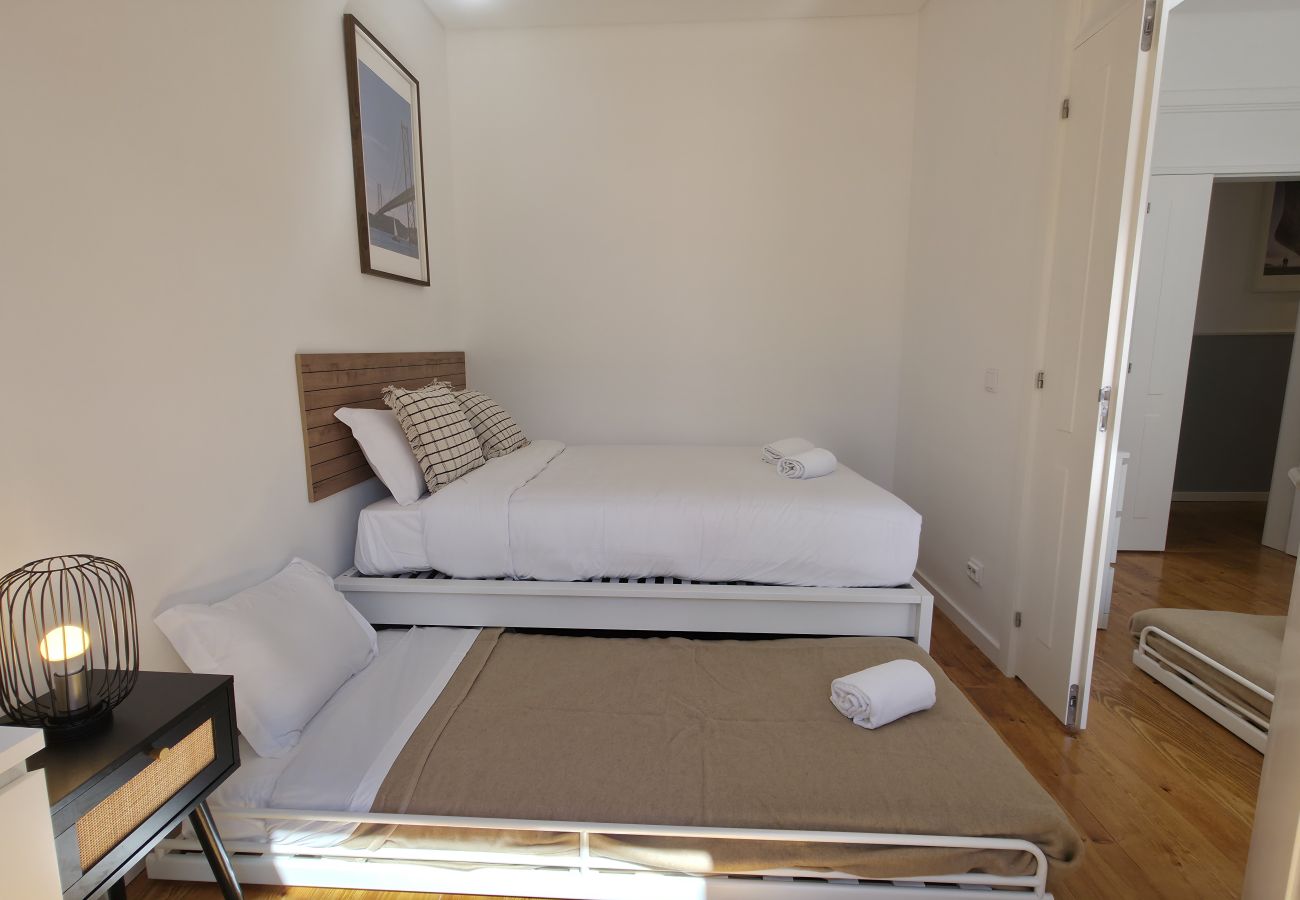 Apartamento en Lisboa ciudad - [NEW] Bairro Alto View 4E up to 25guests by Central Hill