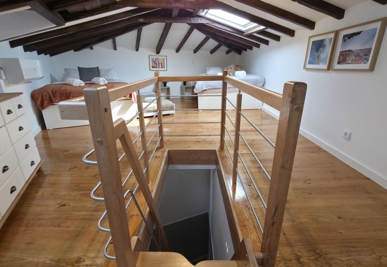 Apartamento en Lisboa ciudad - [NEW] Bairro Alto View 4E up to 25guests by Central Hill