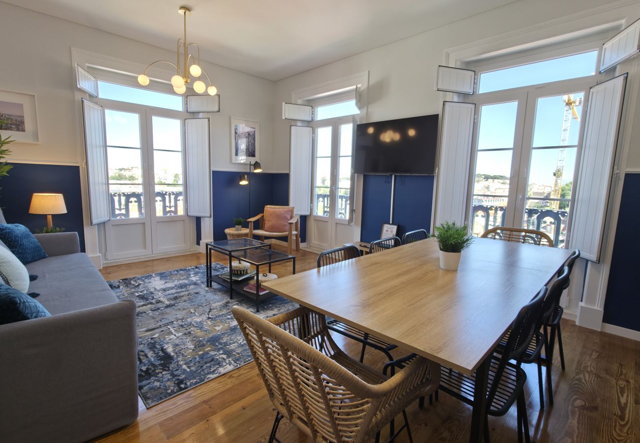 Apartamento en Lisboa ciudad - [NEW] Bairro Alto View 4E up to 25guests by Central Hill