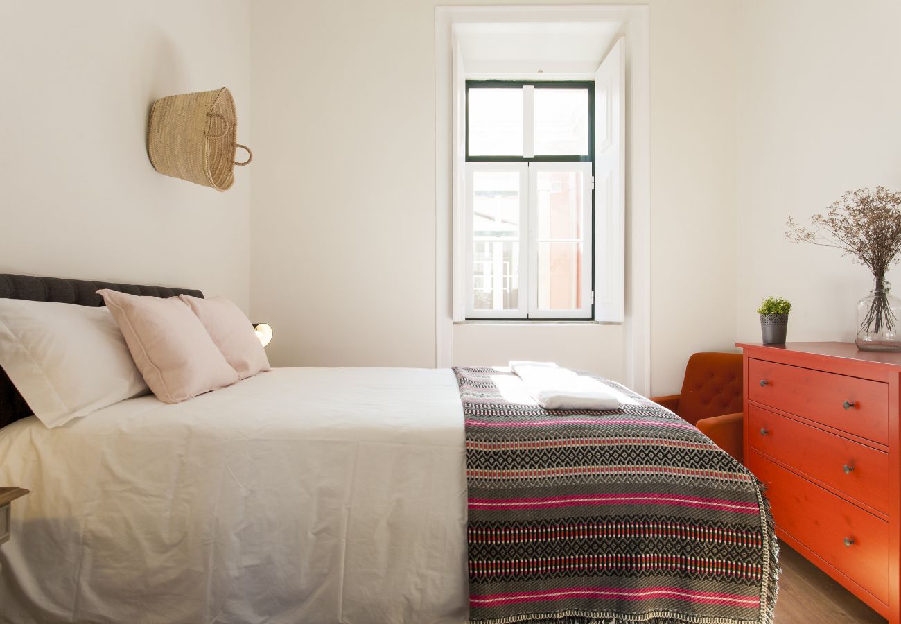 Apartamento en Lisboa ciudad - Big Bairro Alto 2E up to 27 guests by Central Hill