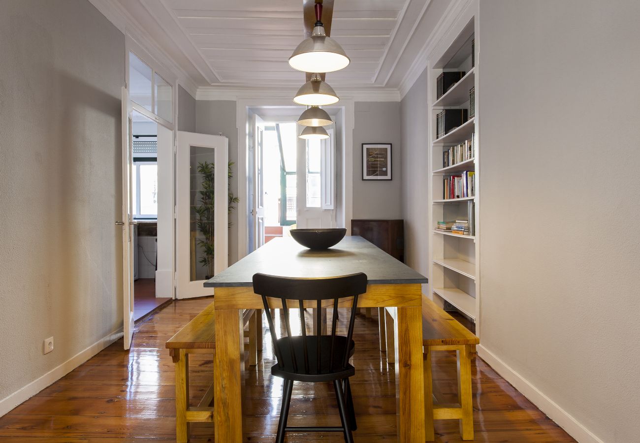 Apartamento en Lisboa ciudad - Big Flat w/Terrace up to 22guests by Central Hill