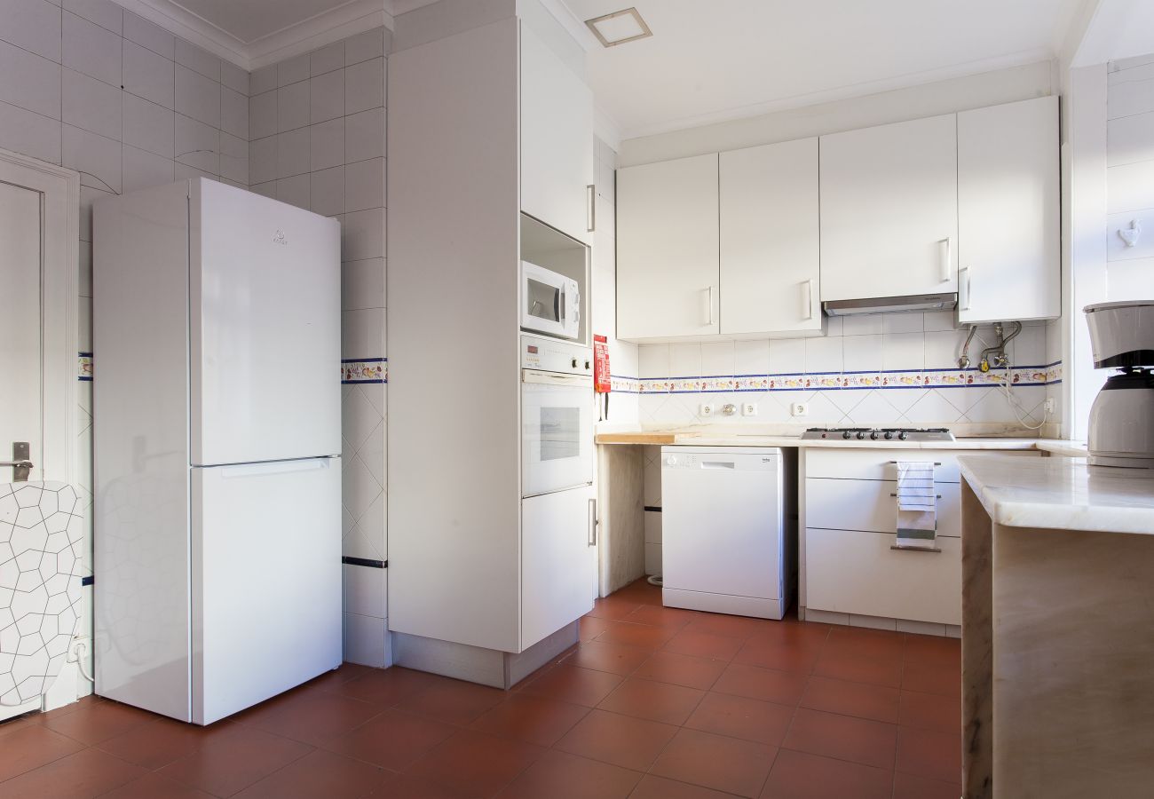 Apartamento en Lisboa ciudad - Big Flat w/Terrace up to 22guests by Central Hill