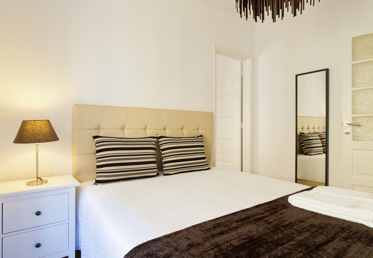 Apartamento en Lisboa ciudad - Central Chiado 2E by Central Hill