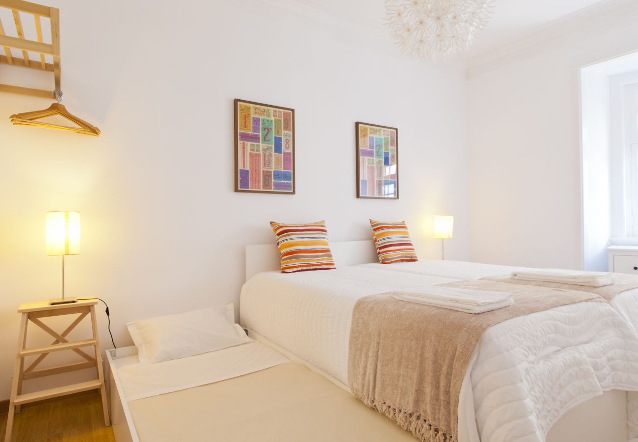 Apartamento en Lisboa ciudad - Central Chiado 2E by Central Hill