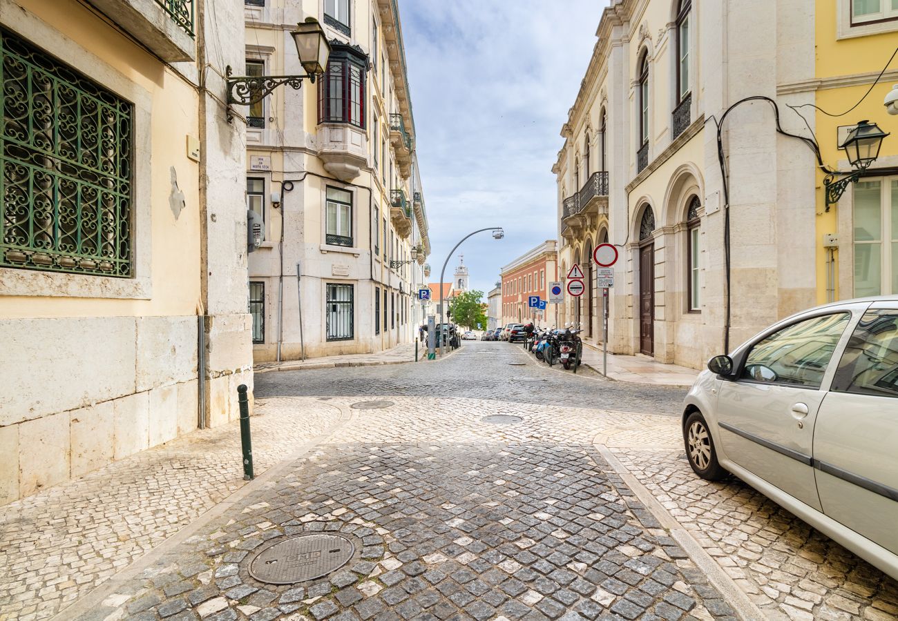 Apartamento en Lisboa ciudad - Central Chiado 2E by Central Hill