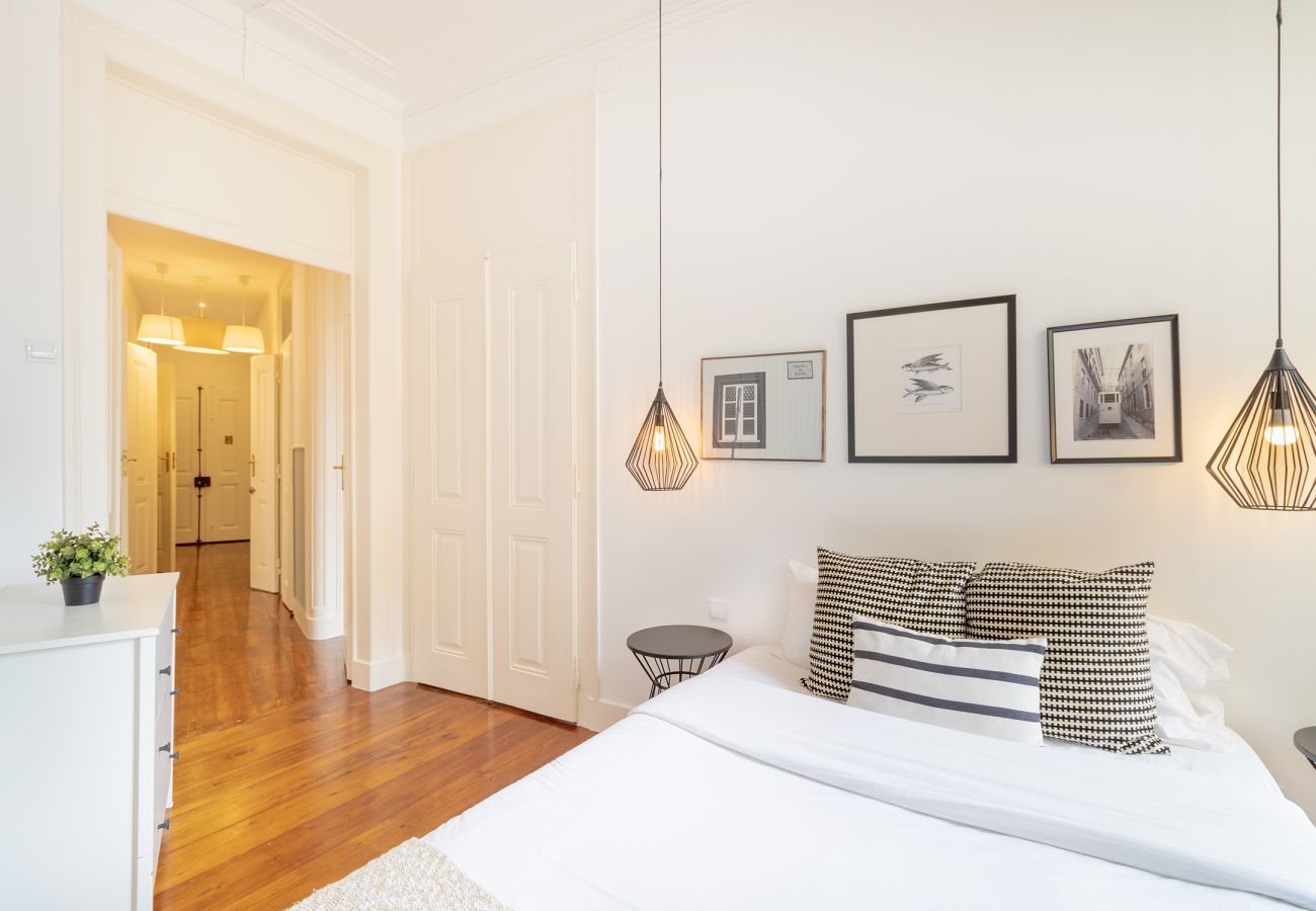 Apartamento en Lisboa ciudad - Large Bairro Alto 1 up to 22guests by Central Hill