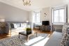 Appartement à Lisbon - Big Flat w/Terrace up to 22guests by Central Hill